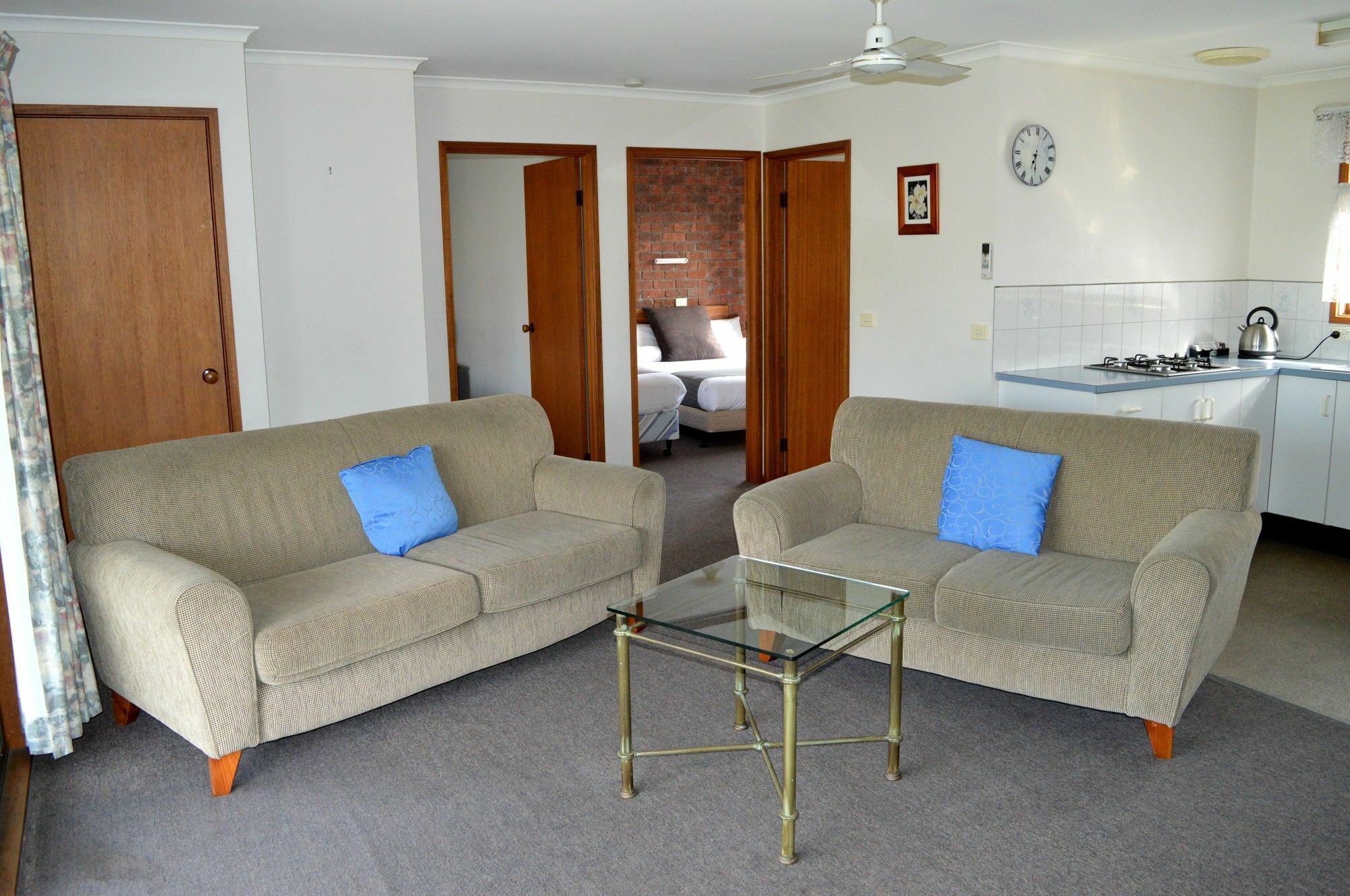 Lakes Jakaranda Holiday Units Lakes Entrance Exterior photo